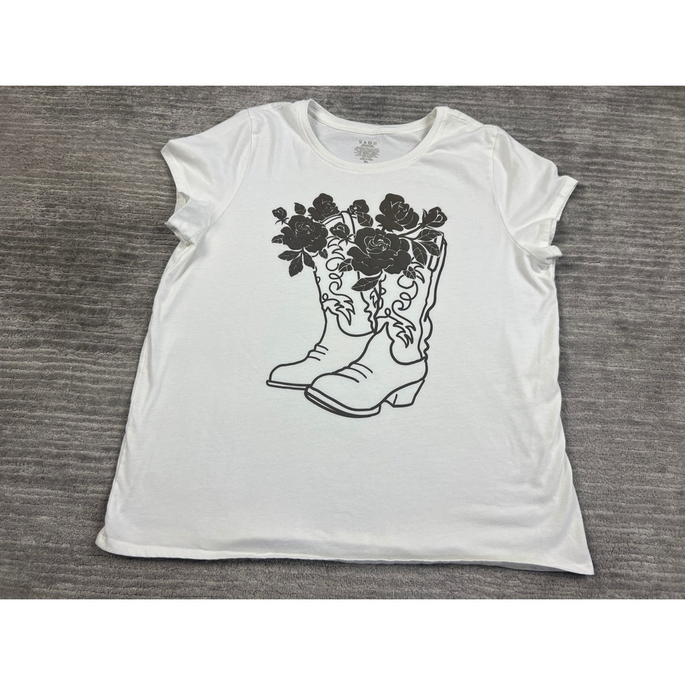 Unbranded T-Shirt Womens XL White Cowboy Boots Roses Graphic Western Tee